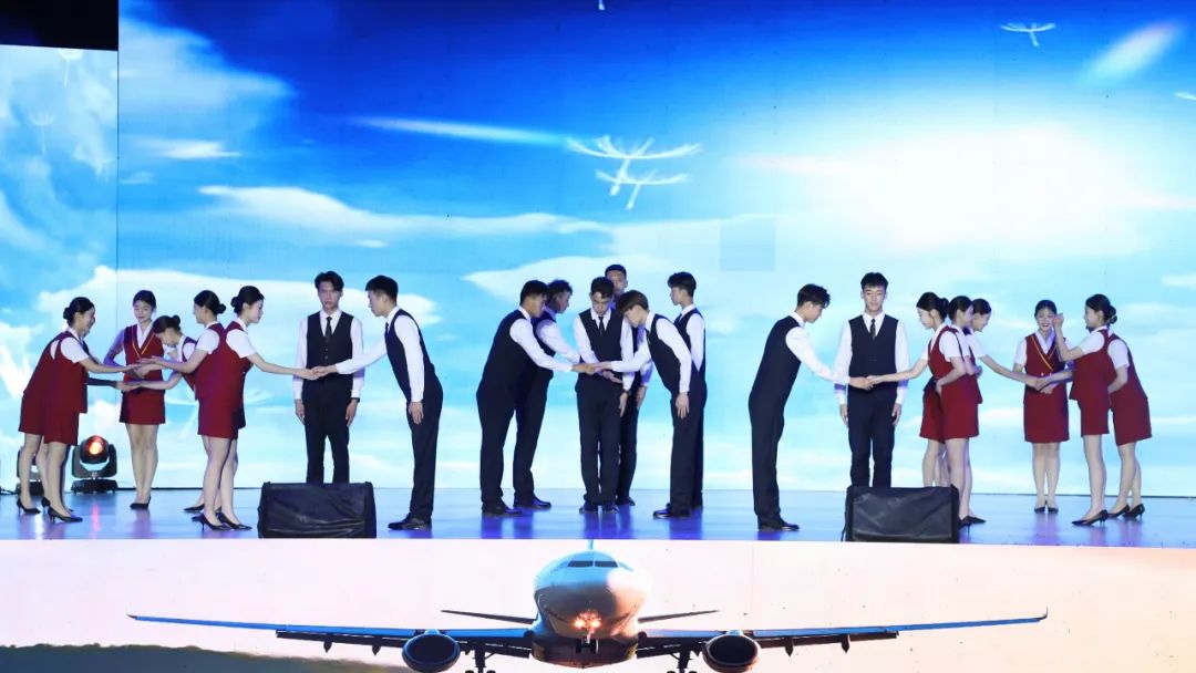 我校举办“学习二十大，永远跟党走，奋进新征程”校园文化艺术节动态展 第 9 张