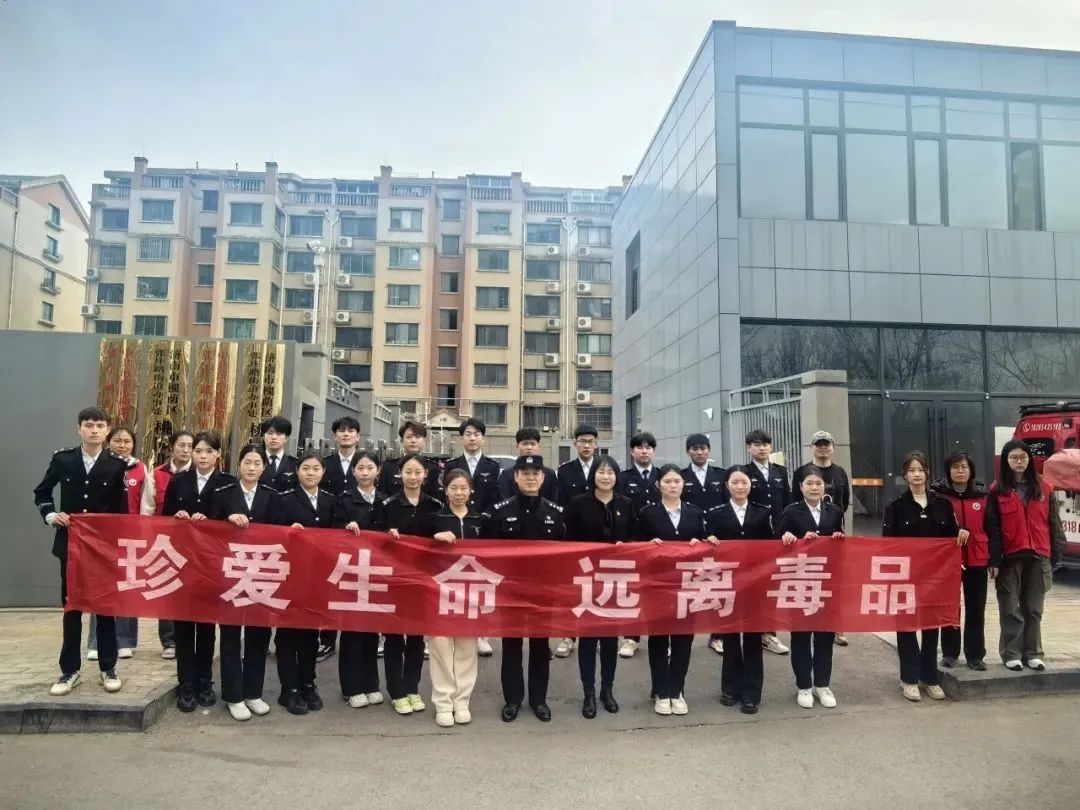 8.webp.jpg 8.webp.jpg