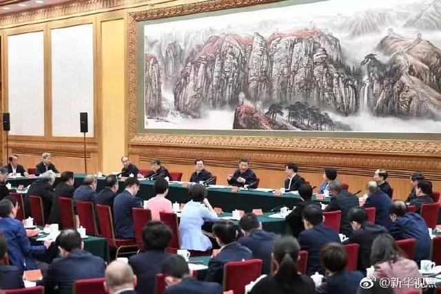 习近平主持召开学校思想政治理论课教师座谈会，强调了这些大事！