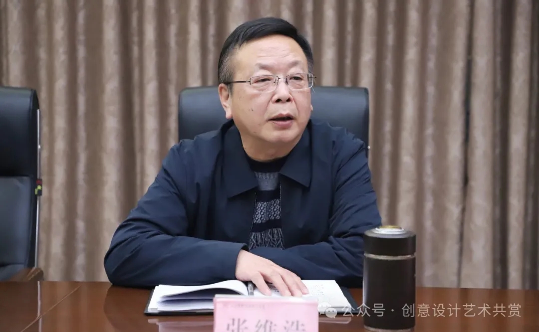 4.webp.jpg 4.webp.jpg