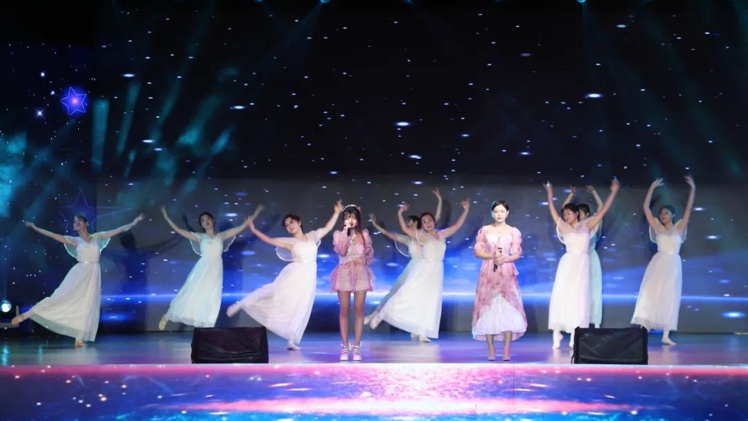 我校举办“学习二十大，永远跟党走，奋进新征程”校园文化艺术节动态展 第 18 张