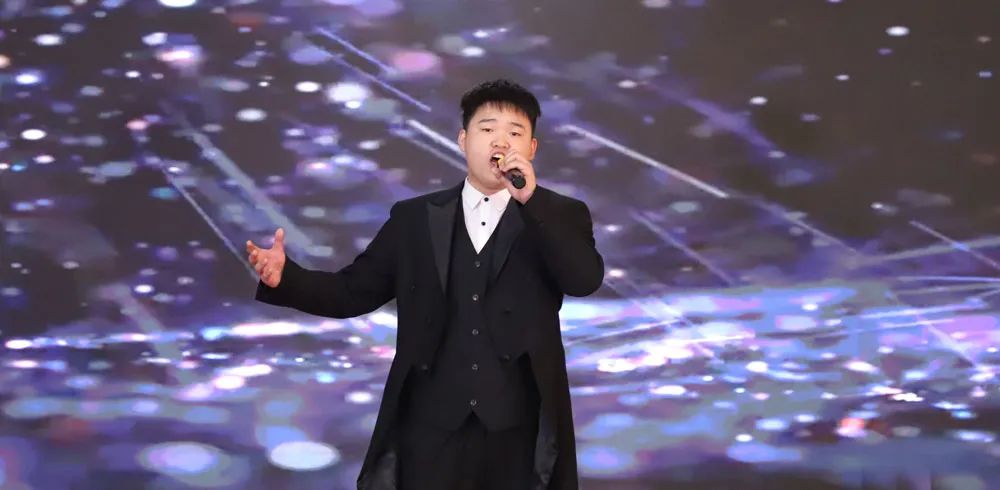 《我和我的祖国》——齐明伟博士师生音乐会圆满成功！ 第 3 张