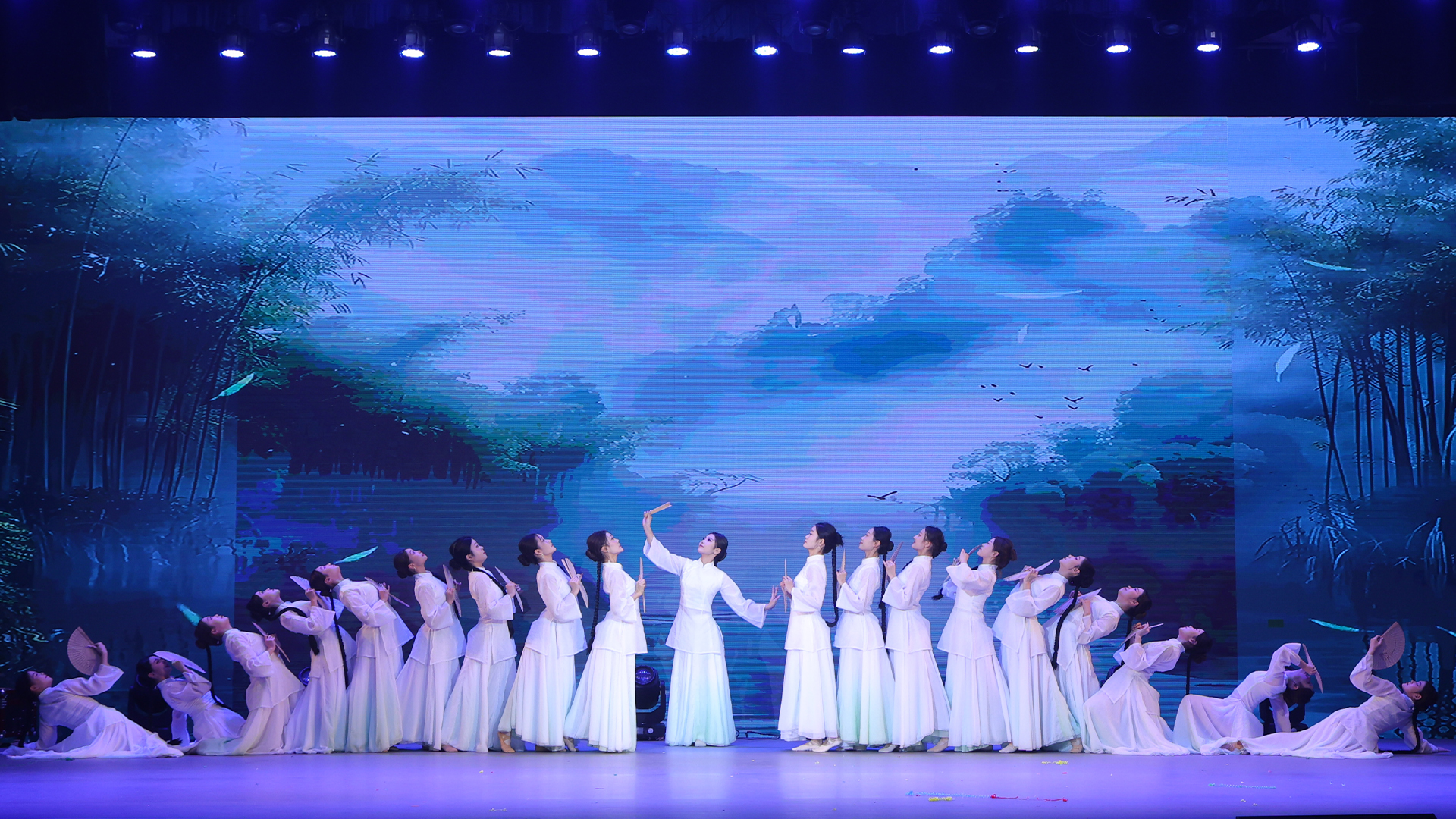 演出.jpg
